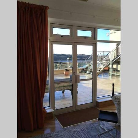 The Loft @ Clifden Bay Apartments מראה חיצוני תמונה