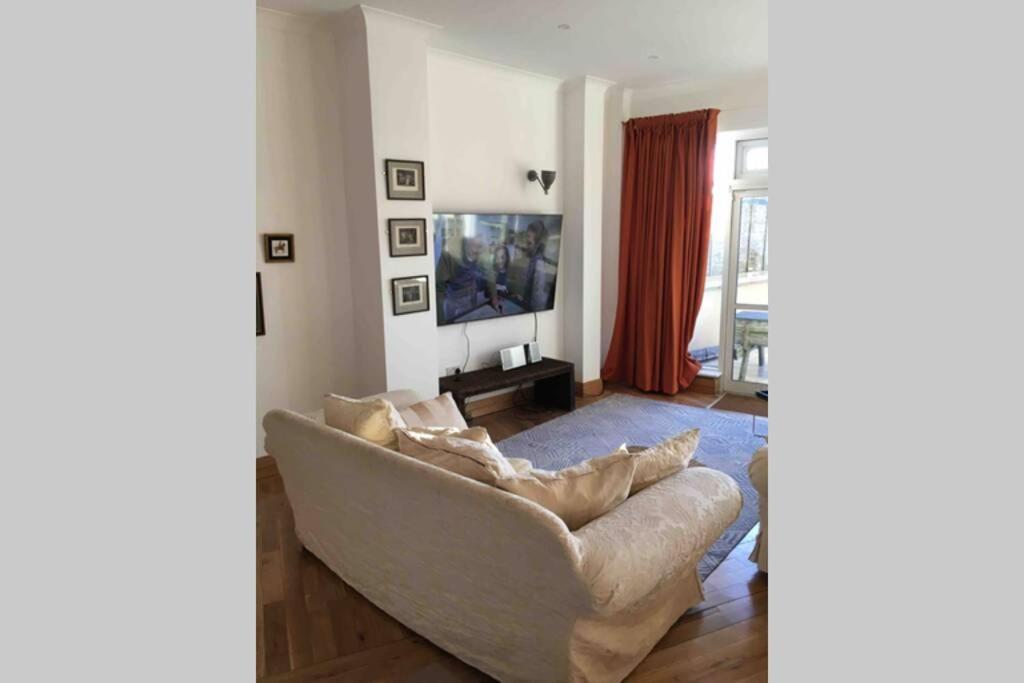 The Loft @ Clifden Bay Apartments מראה חיצוני תמונה